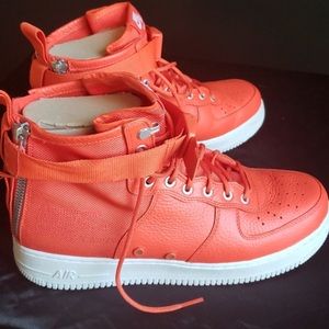 Nike AF SF1 mid
